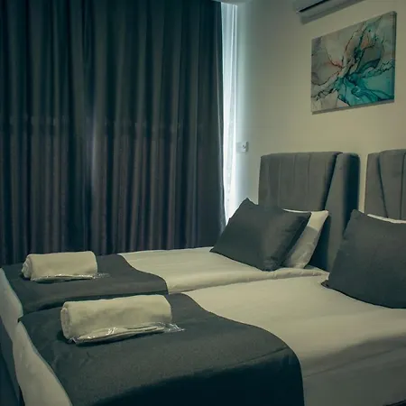 Longbeach Luxury Apartment *